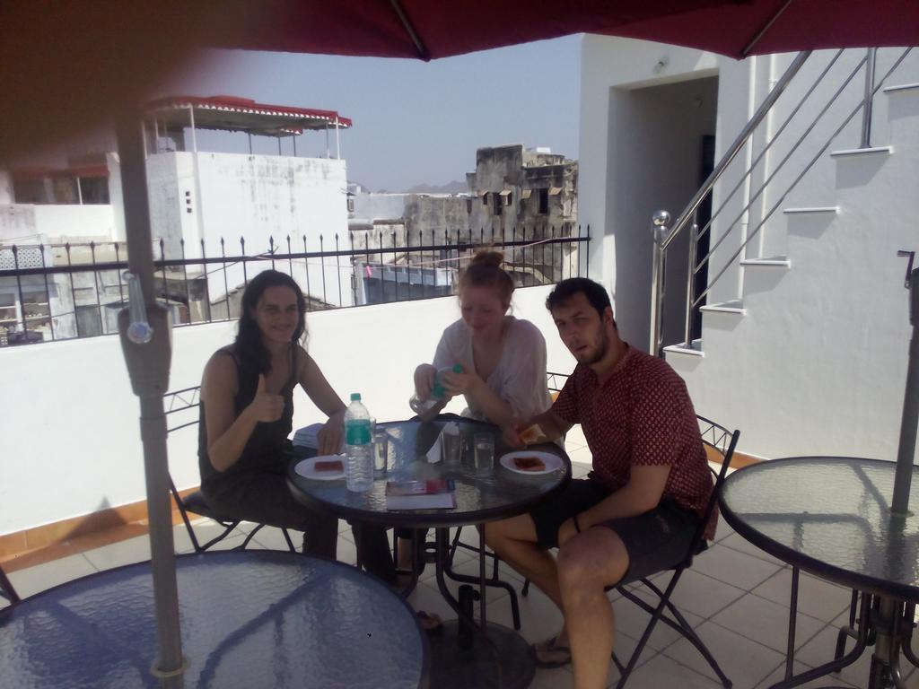 אודייפור Mewar Avenue Guest House מראה חיצוני תמונה